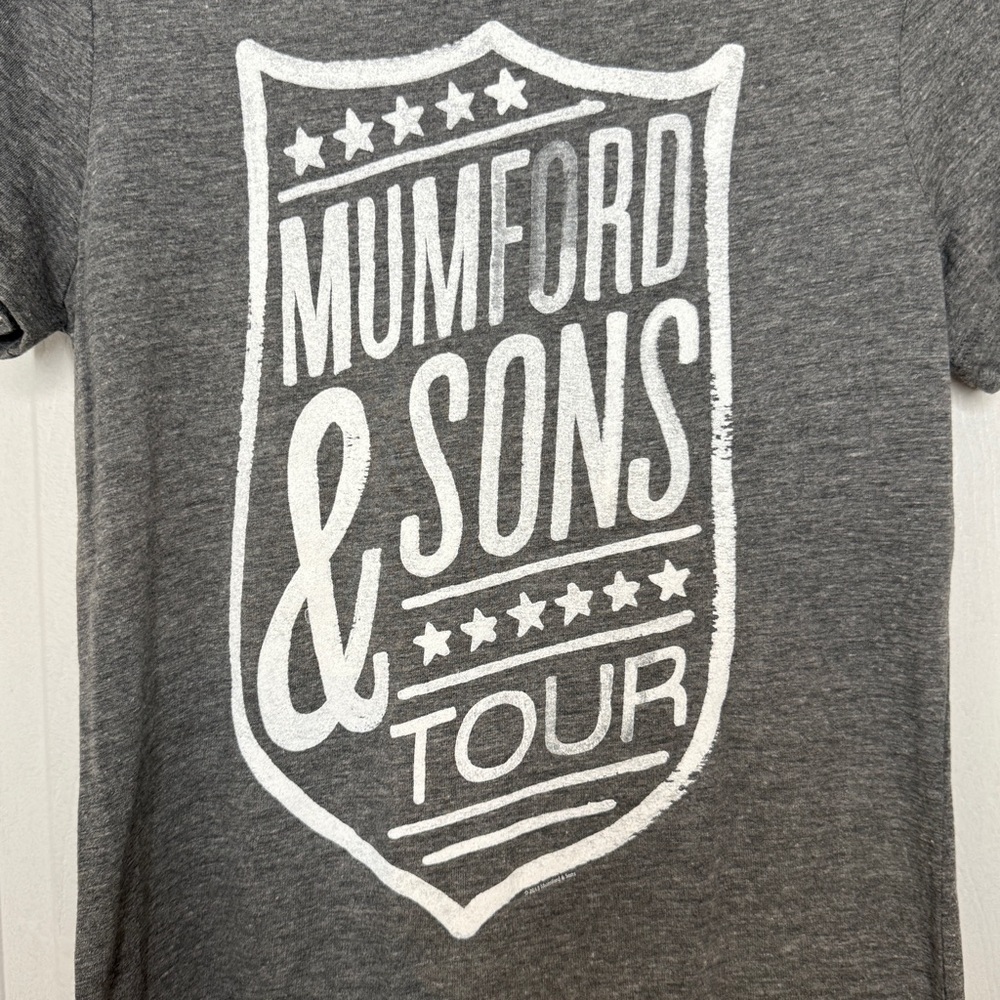 Mumford & Sons graphic tee size small - Picture 3 of 6